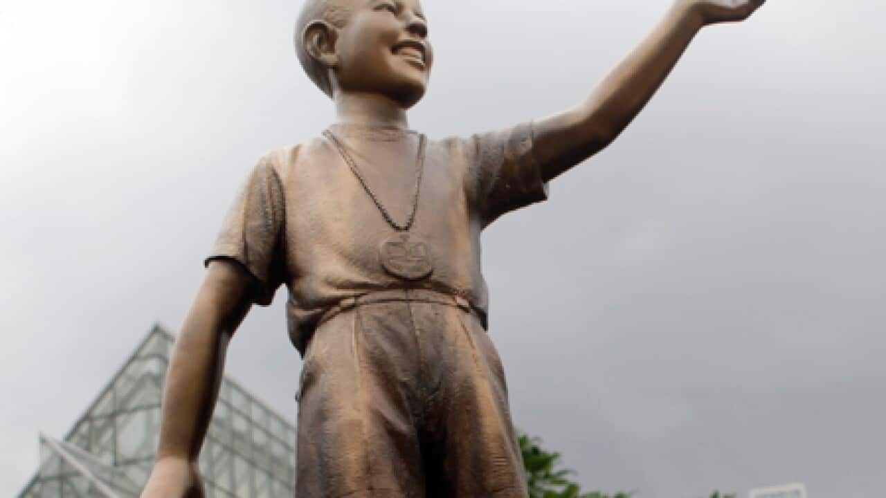 obama_statue_L_091210_ap_1434064281