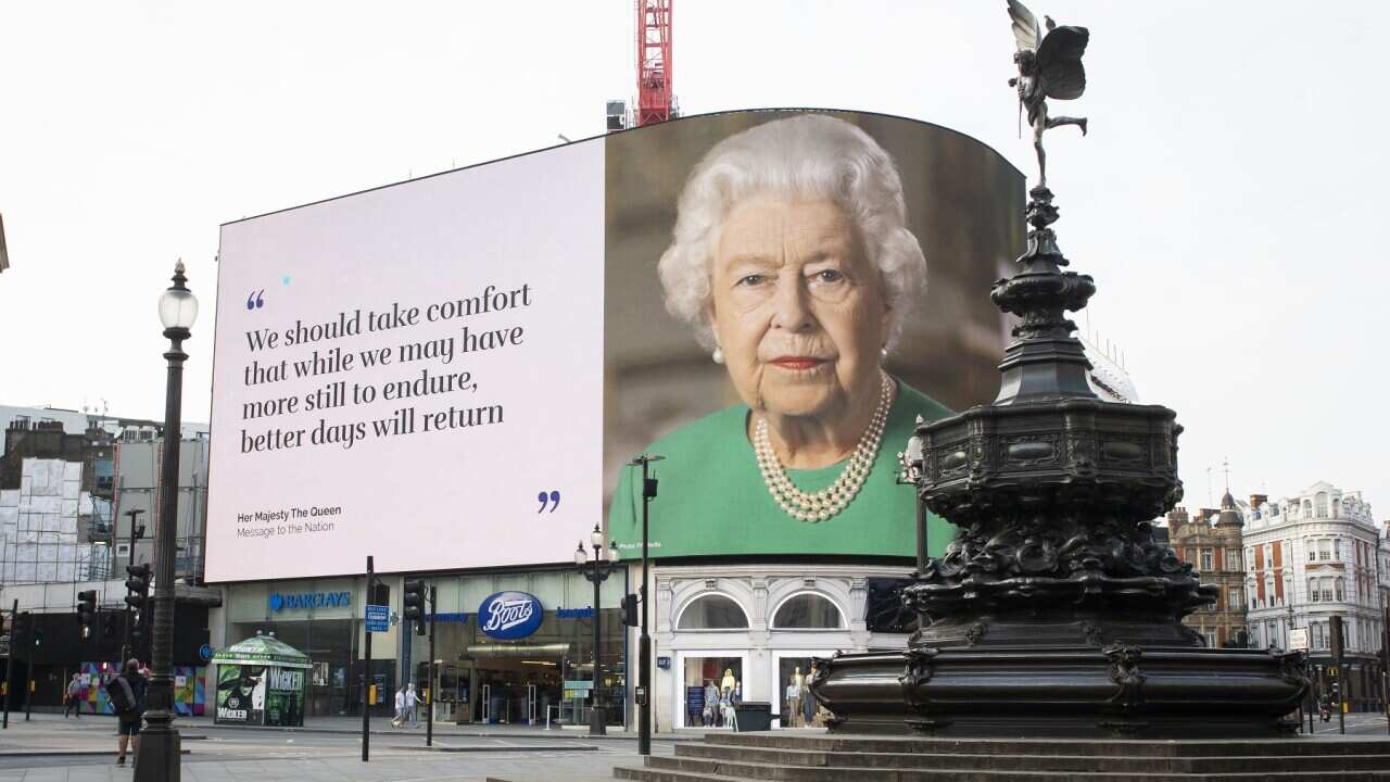 An image of Queen Elizabeth II and quotes from her Corona epidemic broadcast to the UK and Commonwealth is displayed in Piccadilly Circus, London. Picture date: Wednesday 8th April 2020. Photo credit should read: David Jensen/ EMPICS Entertainment.
