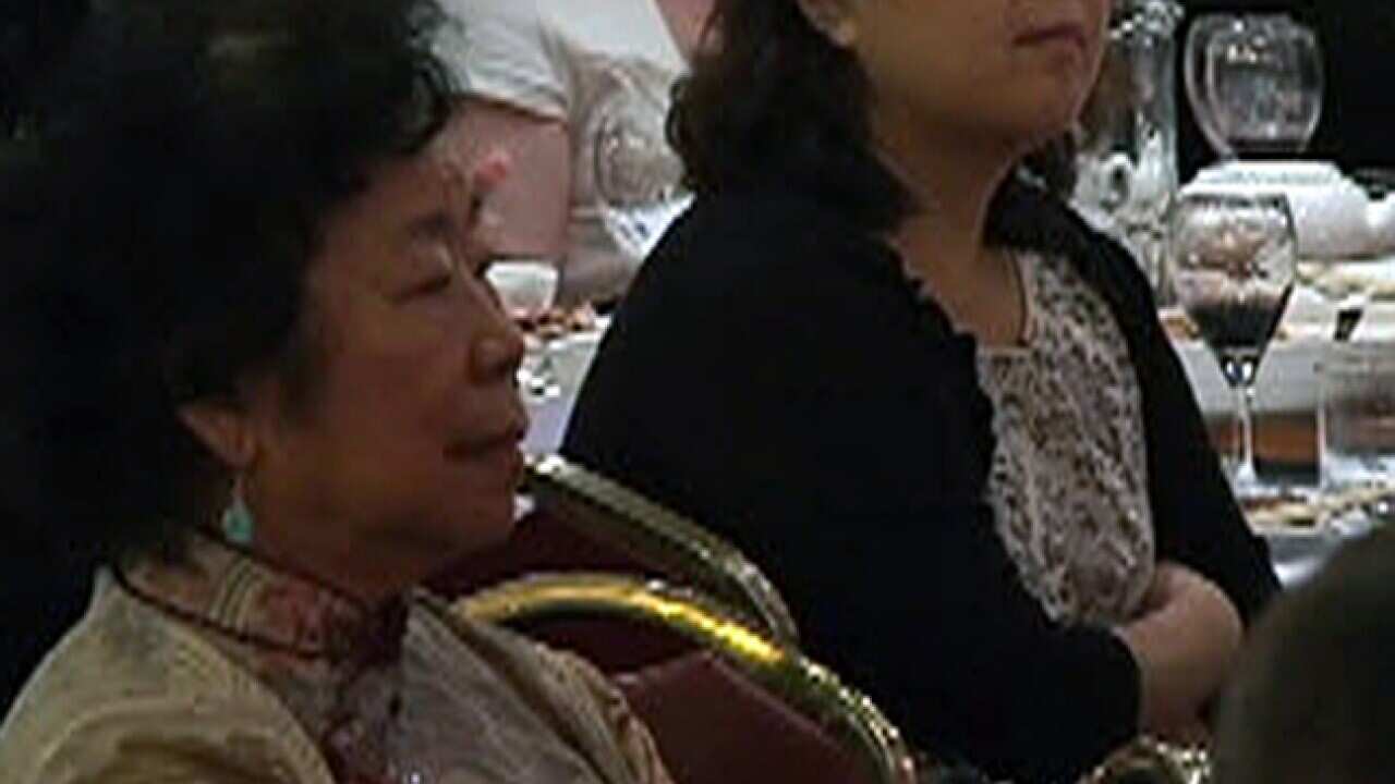 chinese_forum_110225_B_SBS_142822426