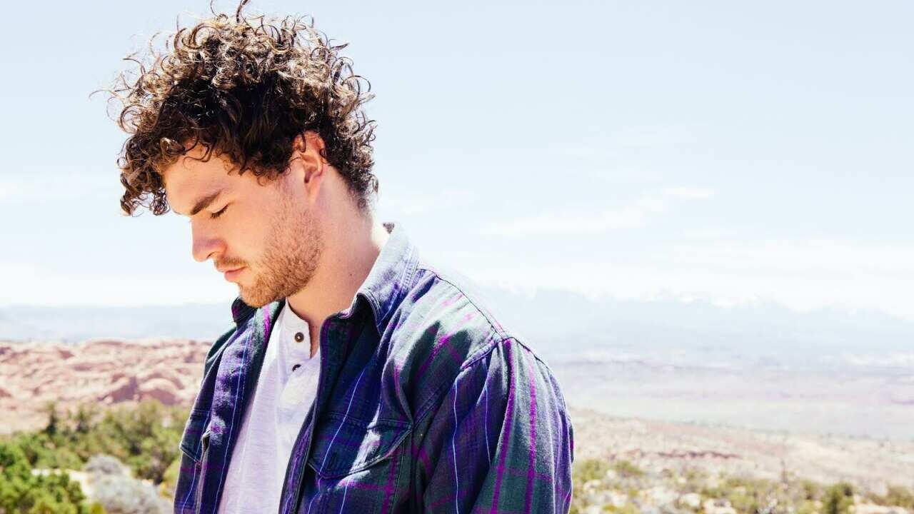 vance joy_140624_AAP.jpg