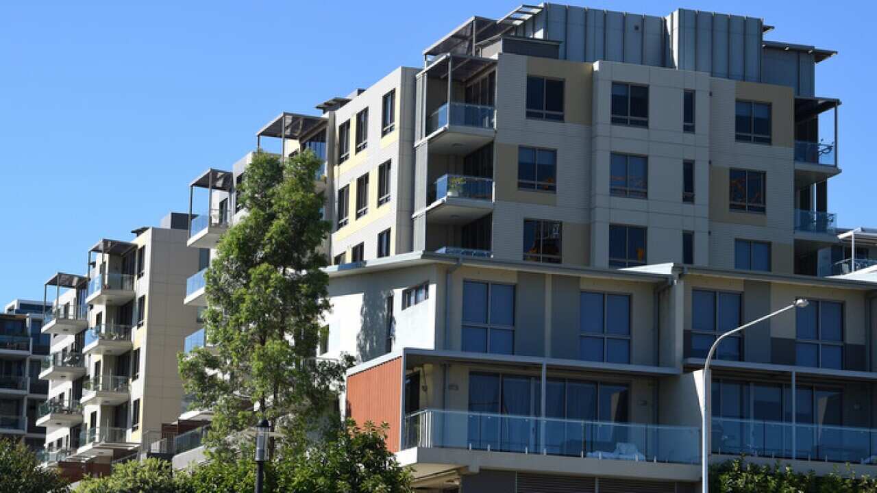 General view of a unit block in Sydney, Friday, Dec. 9, 2016. Home loan approval numbers fell 0.8 per cent in October, a slightly smaller fall than the 1.0 per cent decline the market expected. (AAP Image/Dan Himbrechts) NO ARCHIVING