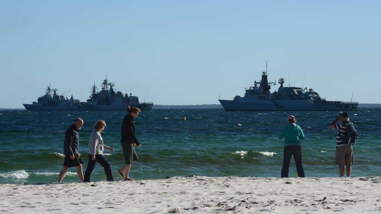 Jervis_Bay_FleetReview_131003_aap.jpg