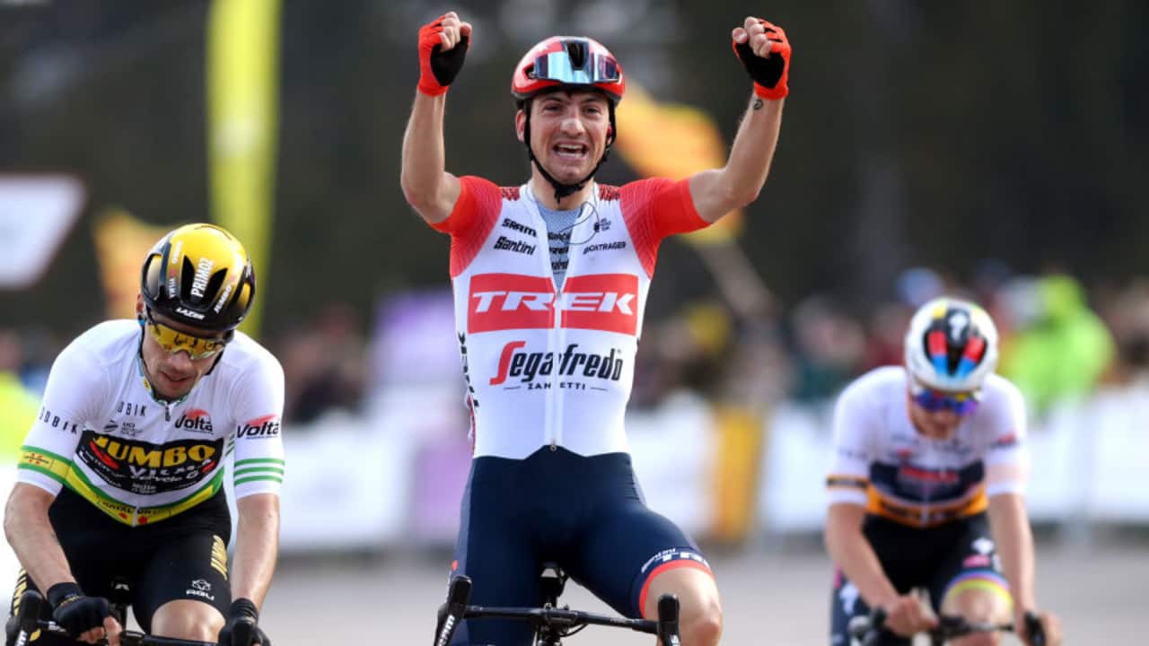 Giulio Ciccone celebrates his victory ahead of Primoz Roglic and Remco Evenepoel