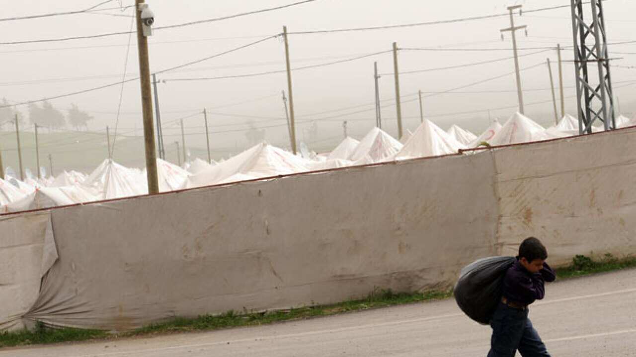 refugee_camp_120314_b_getty_1848490406