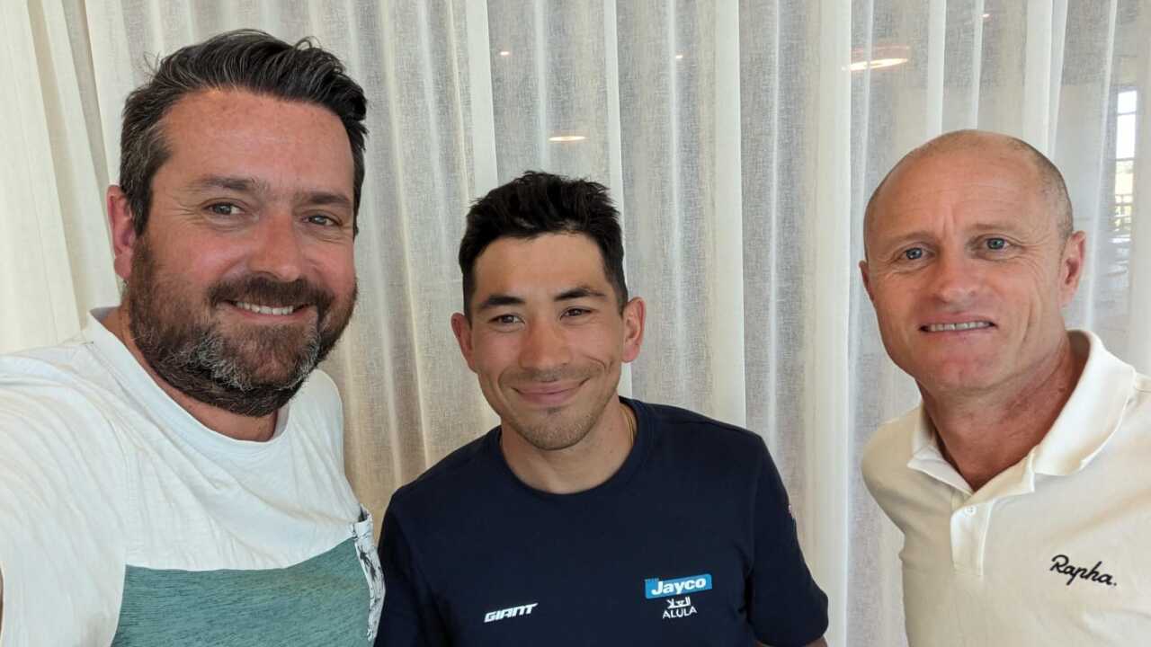Caleb Ewan with Christophe Mallet & Dave Mckenzie