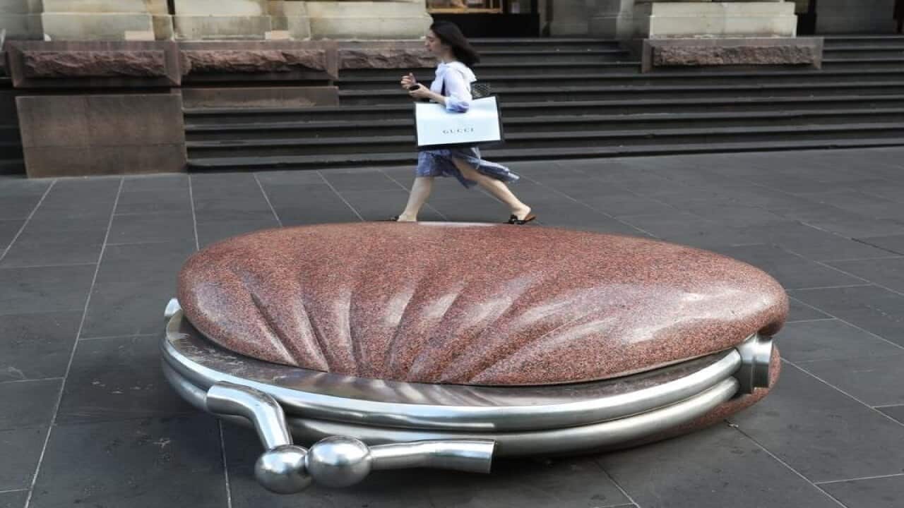 Large sculpture of a purse in Melbourne.