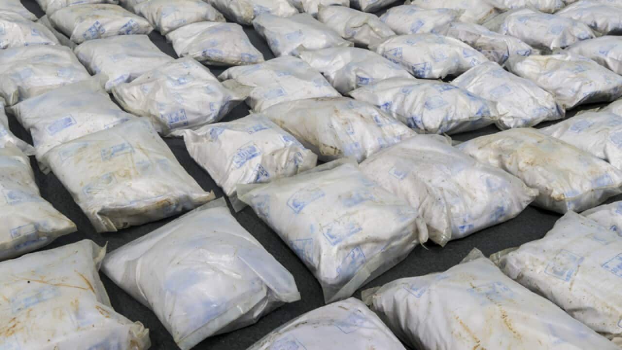 Seized heroin of approximately 952kg onboard HMAS Darwin