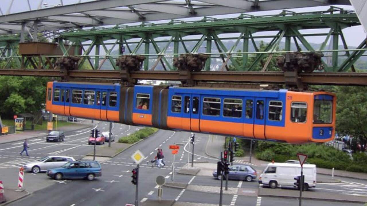 Suspension railway