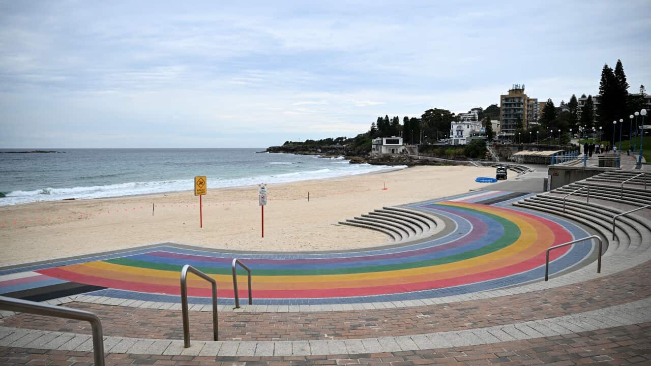 BLACK DEBRIS COOGEE BEACH CLOSURE