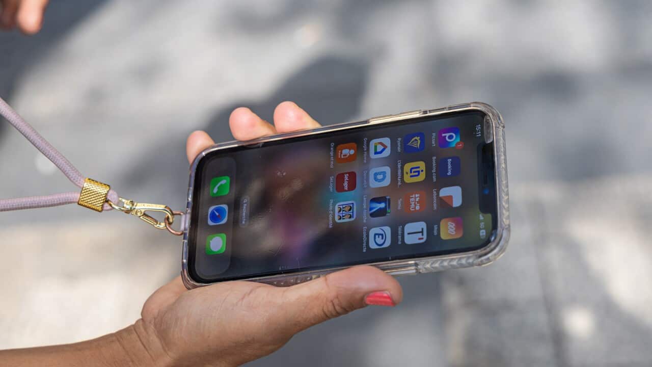 FRANCE IPHONE 12 SALES