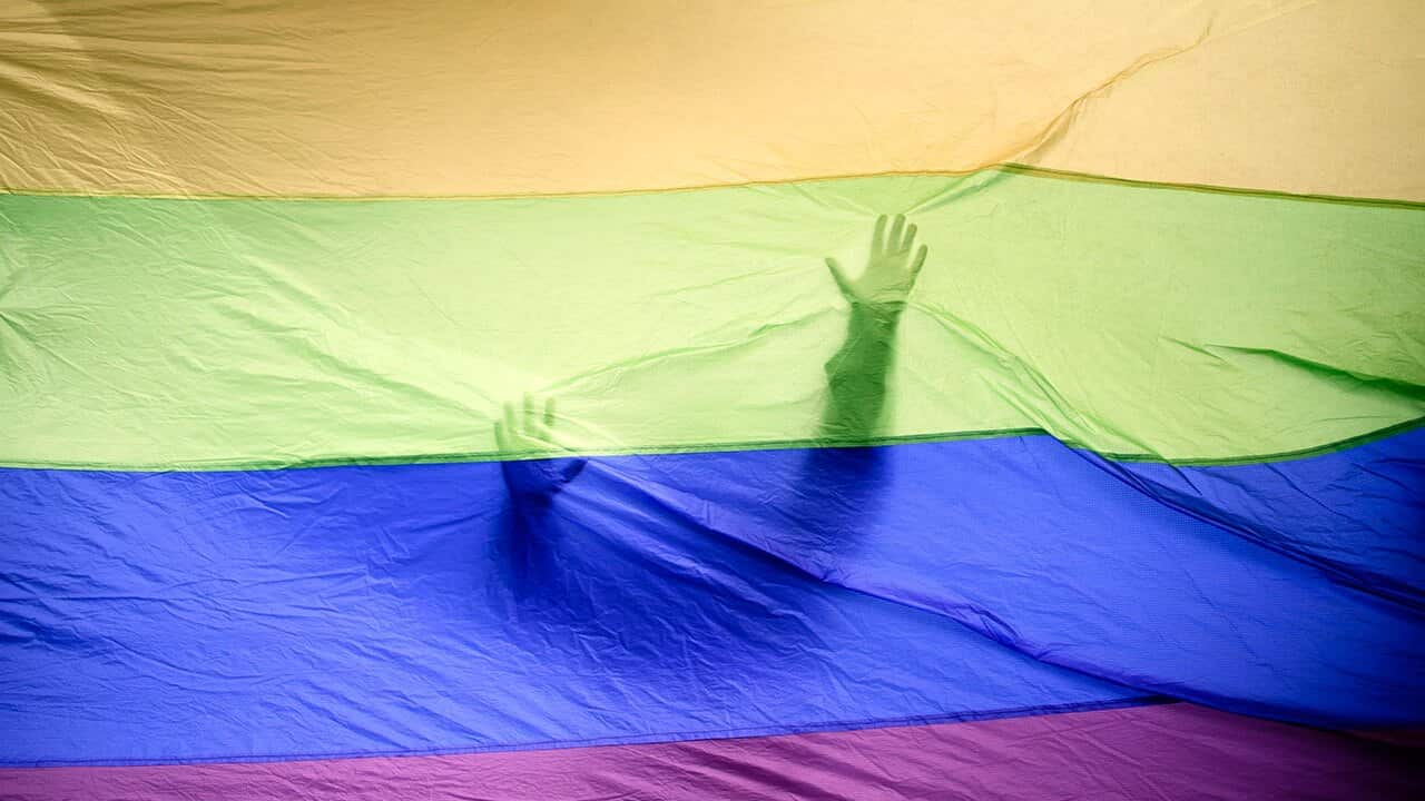 A Chinese woman has told of how she hid her lesbian relationship from her parents. 
