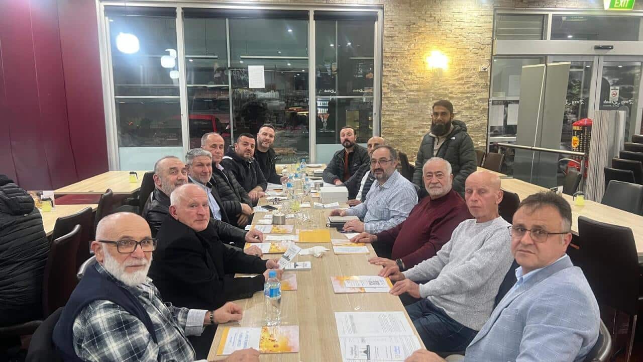 GFF Melbourne toplantı.jpg