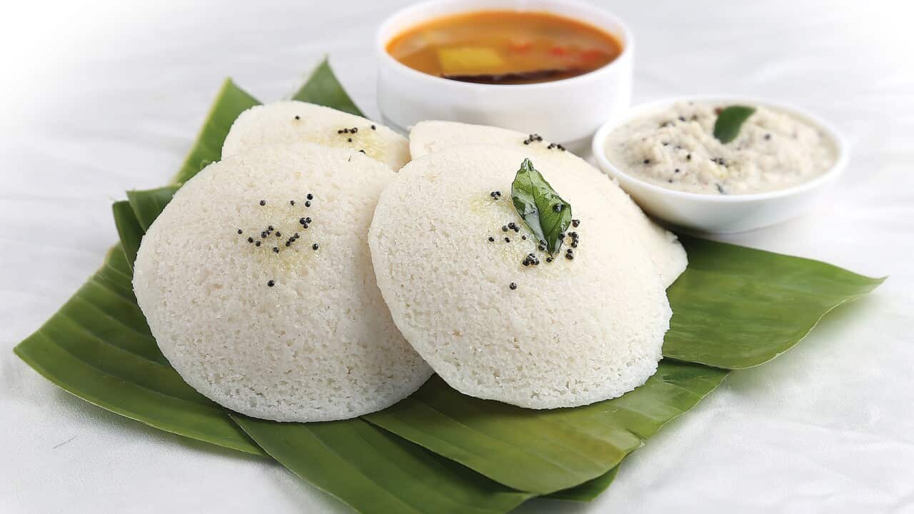 Idli with Coconut chutney and sambhar.
