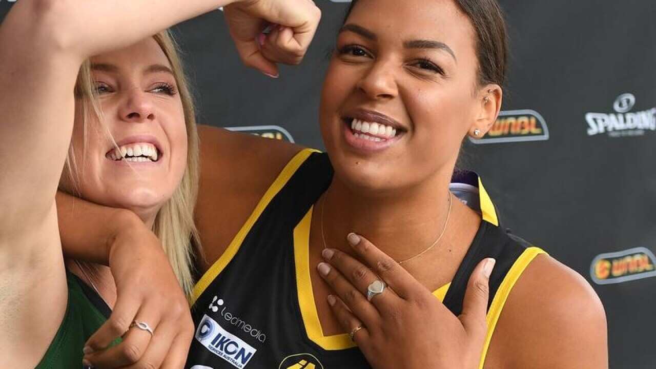 Liz Cambage of the Melbourne Boomers