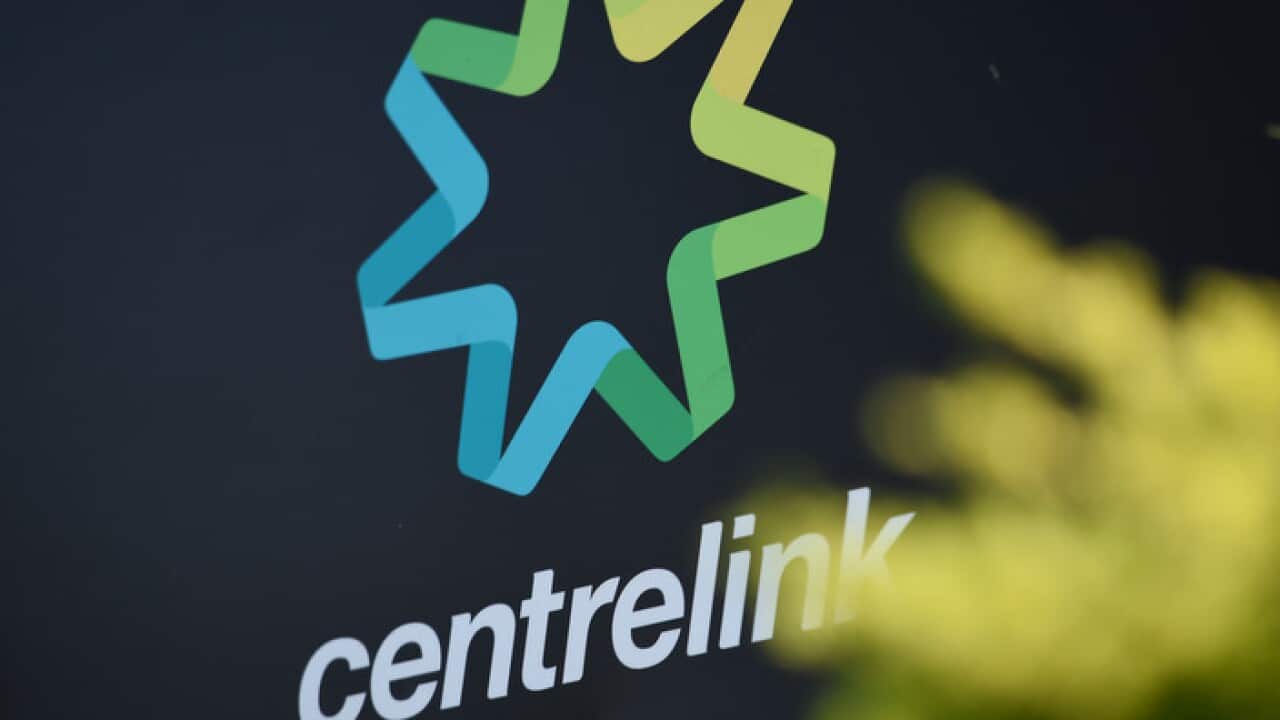 Centrelink signs in Melbourne, Saturday, June, 25, 2016. (AAP Image/Tracey Nearmy) NO ARCHIVING