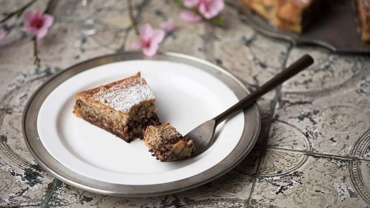 Crescionda is also known as "torta magica" (magic cake".