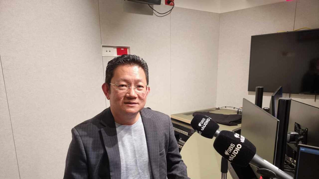Sreng Mao in SBS studio
