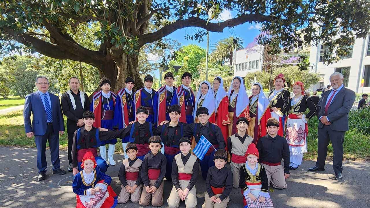 Σιγανάκης Άγγελος Κρητική Αδελφότητα Σύδνεϋ και ΝΝΟ.jpg