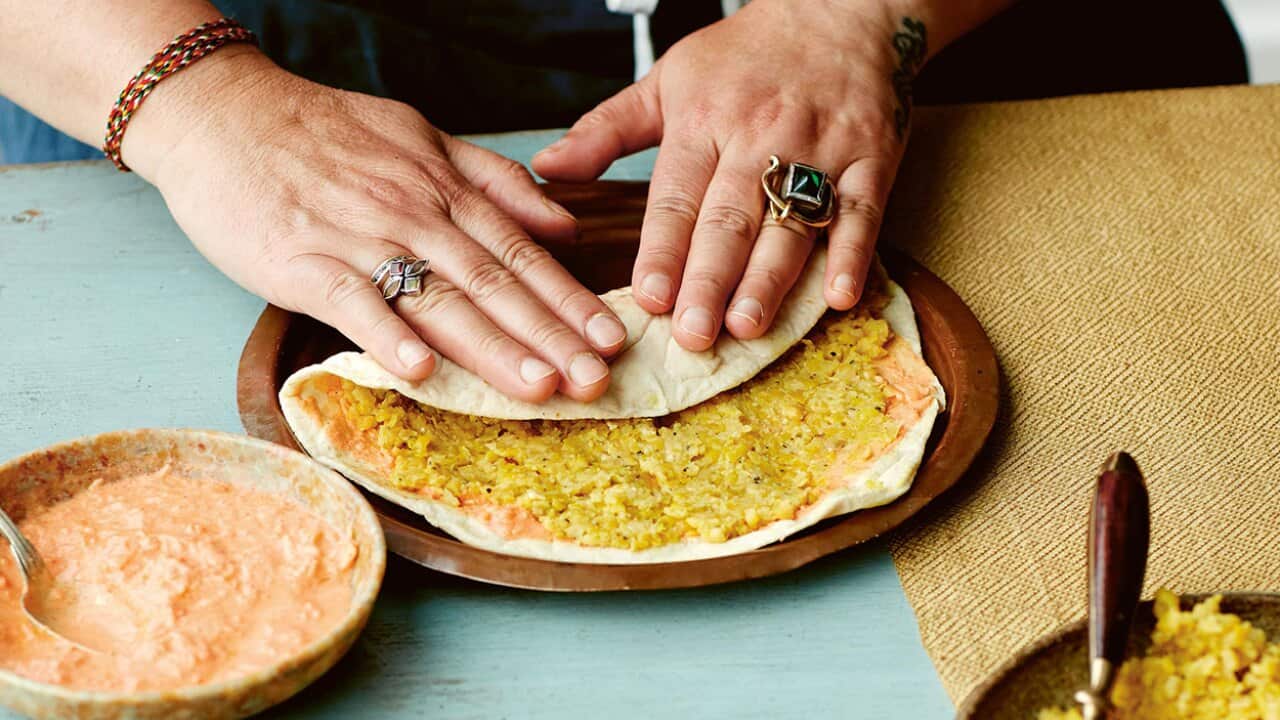 Lavasa masala tchot (flatbreads stuffed with split pea mash and chutney)