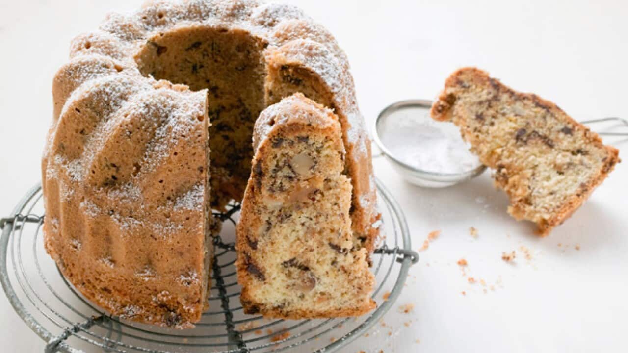 StockFood_389163-gugelhupfRE_645889028