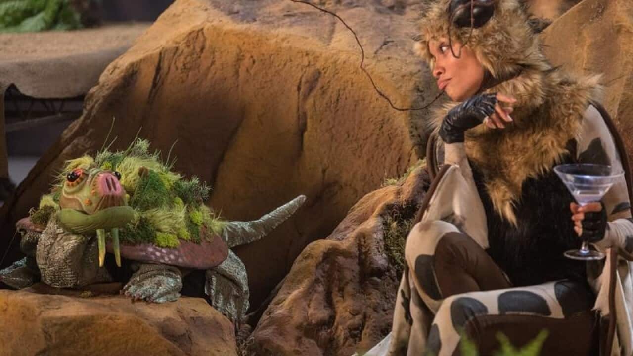 Cate Blanchett and Rosario Dawson.