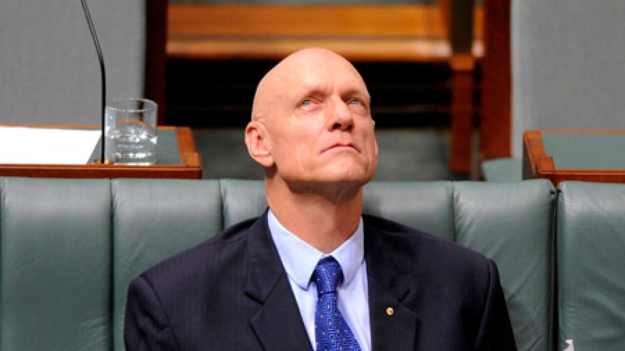 garrett_lookingup_qtime_100218_B_aap_580143987