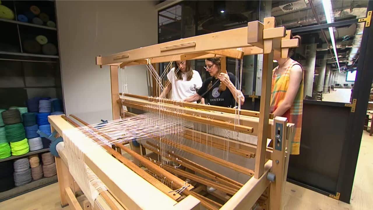 Su Pittams (centre) working on a Finnish loom (SBS).jpg