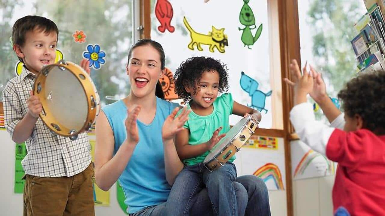 Cha mẹ Úc chú trọng phát triển con cái toàn diện trong các lĩnh vực thể thao, âm nhạc, đức tin, khả năng tư duy, lý luận và phản biện.