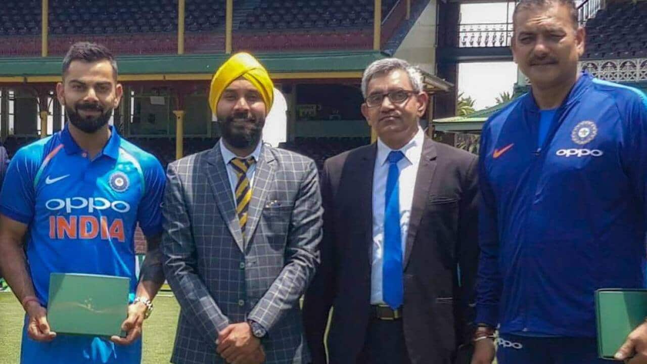 Indian cricket team's captain Virat Kohli and coach Ravi Shastri have been granted honorary membership to the Sydney Cricket Ground