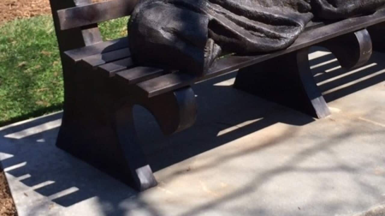 Homeless Jesus statue sparks controversy (Photo: St. Alban's Episcopal Church)