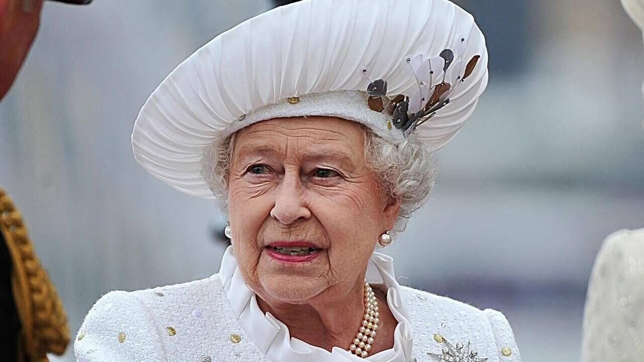 Queen Elizabeth now oldest monarch
