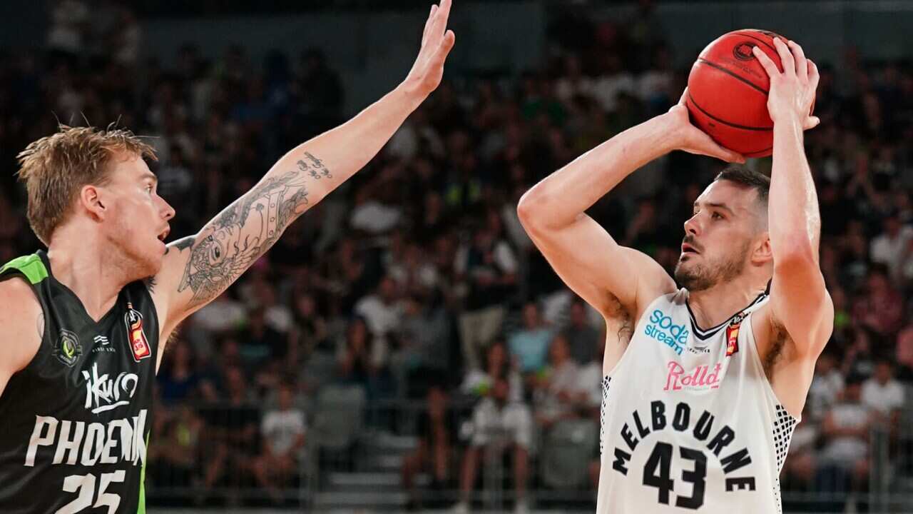 Chris Goulding of Melbourne United shoots a three-pointer