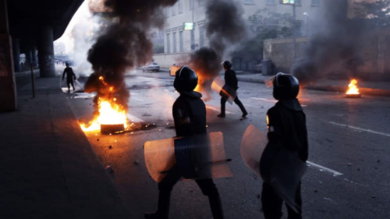 cairo_clash_b_110127_ap_1326630120