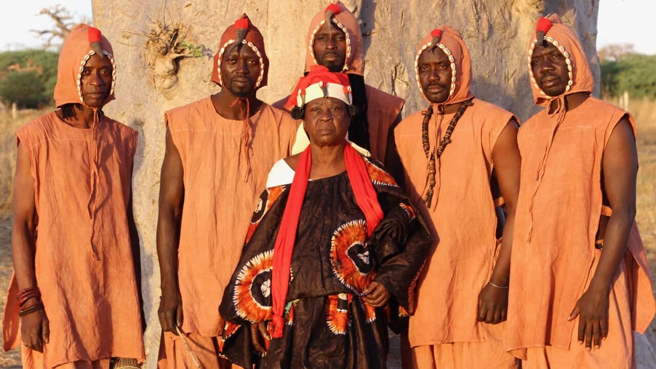 IMAGE_2_Guewel_credit – Olive Moynihan.jpeg