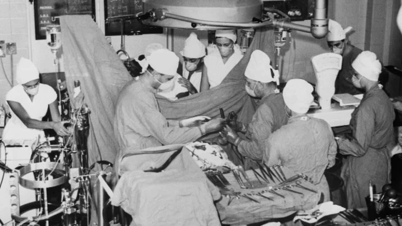 christiaan_barnard_transplant_620x400_exp0820.jpg