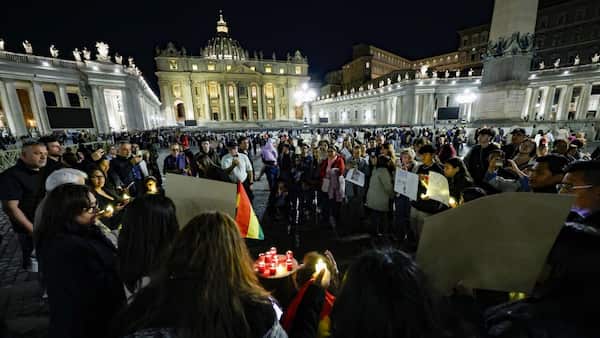 Vietnamese_Pope World Mourn_220425 RTB ANDY.mp3 image