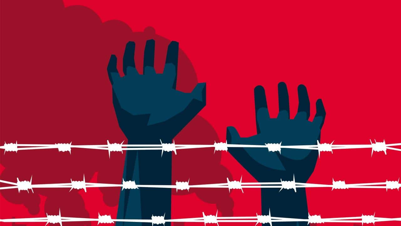 The hand that wants to get rid of the Junta