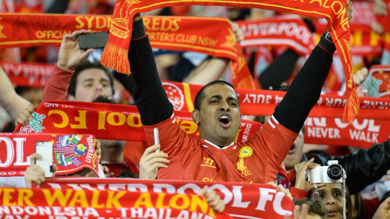 Liverpool_fans_130725_B_getty_175897596