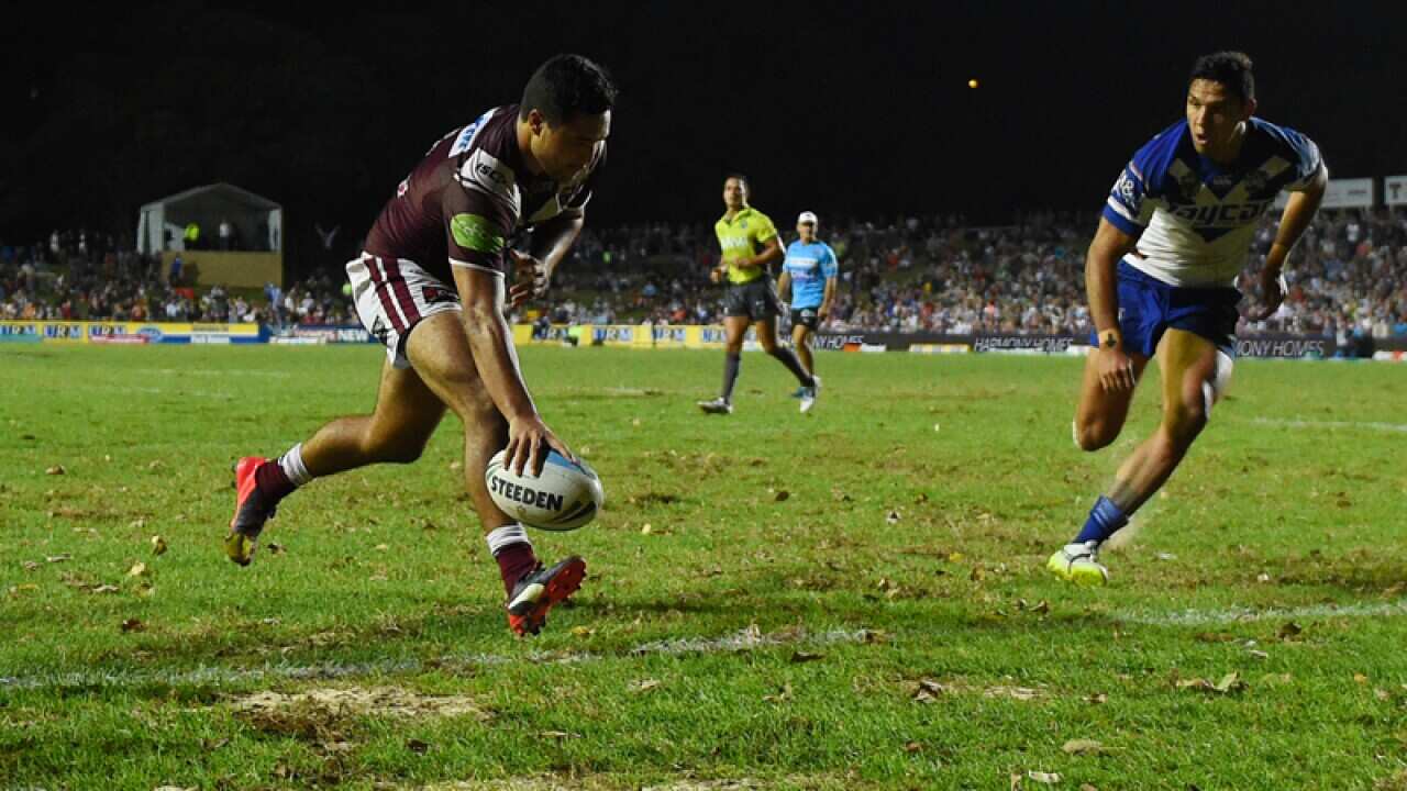 Peta Hiku of the Sea Eagles scores at Brookvale Oval