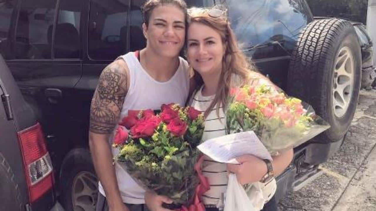 UFC fighter proposes to her girlfriend after winning five round fight