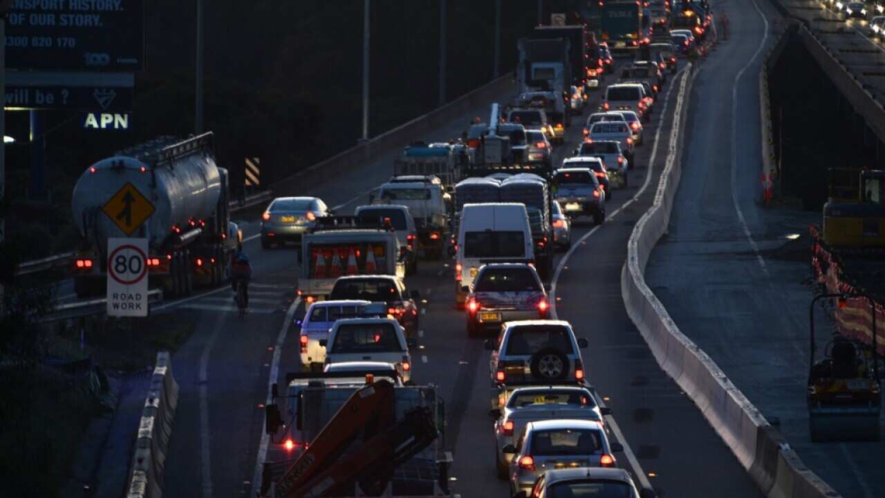 Why does Sydney have so many cars?