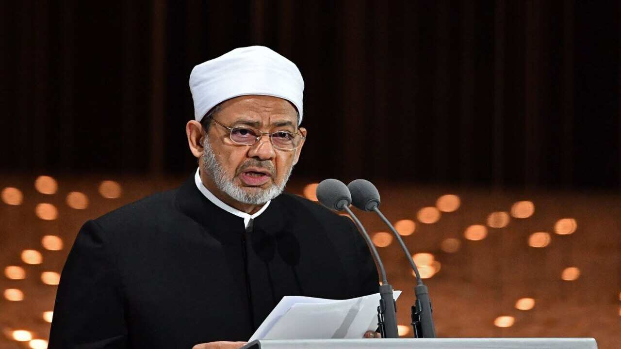 Egypt's Azhar Grand Imam Sheikh Ahmed al-Tayeb delivers a speech during the Founders Memorial event in Abu Dhabi on February 4, 2019.
