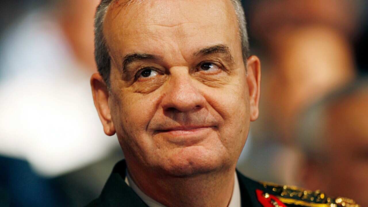 basbug_L_120106_ap_2032871701