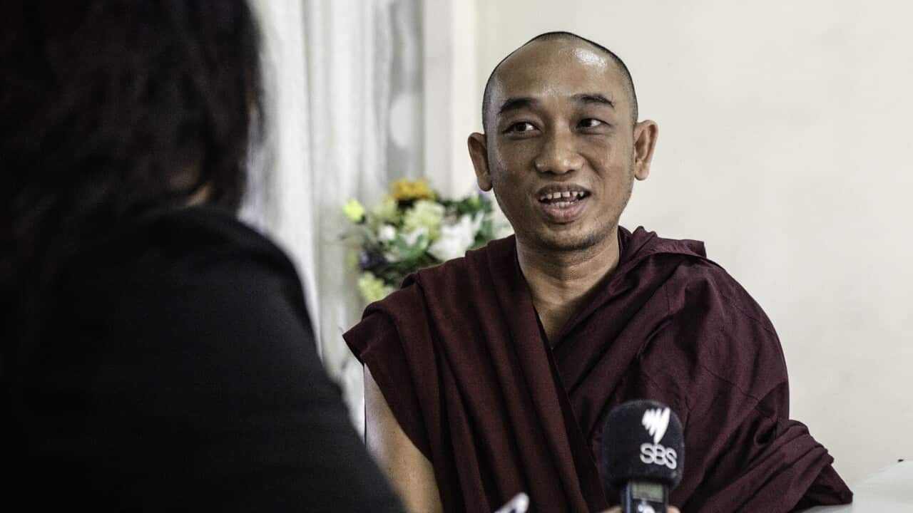 Mu Laing Thein from SBS Burmese Program interviewing a Karen buddhist monk, Ashin Moonienda in Bendigo.