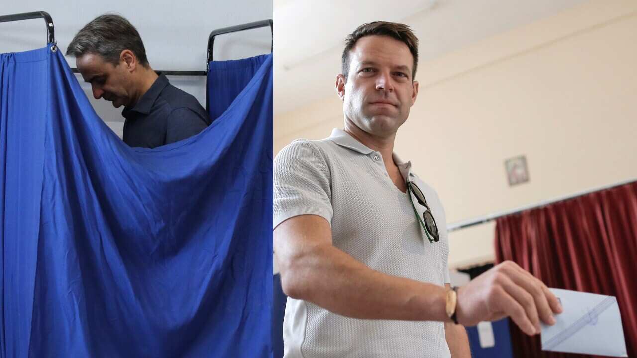 Kyriakos Mitsotakis (L), Stefanos Kasselakis