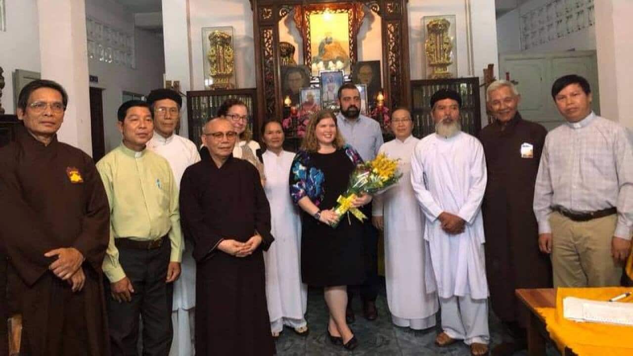 Phái đoàn ngoại giao Mỹ gặp Hội đồng Liên tôn Việt Nam vào chiều 5/11 tại chùa Giác Hoa, Sài Gòn