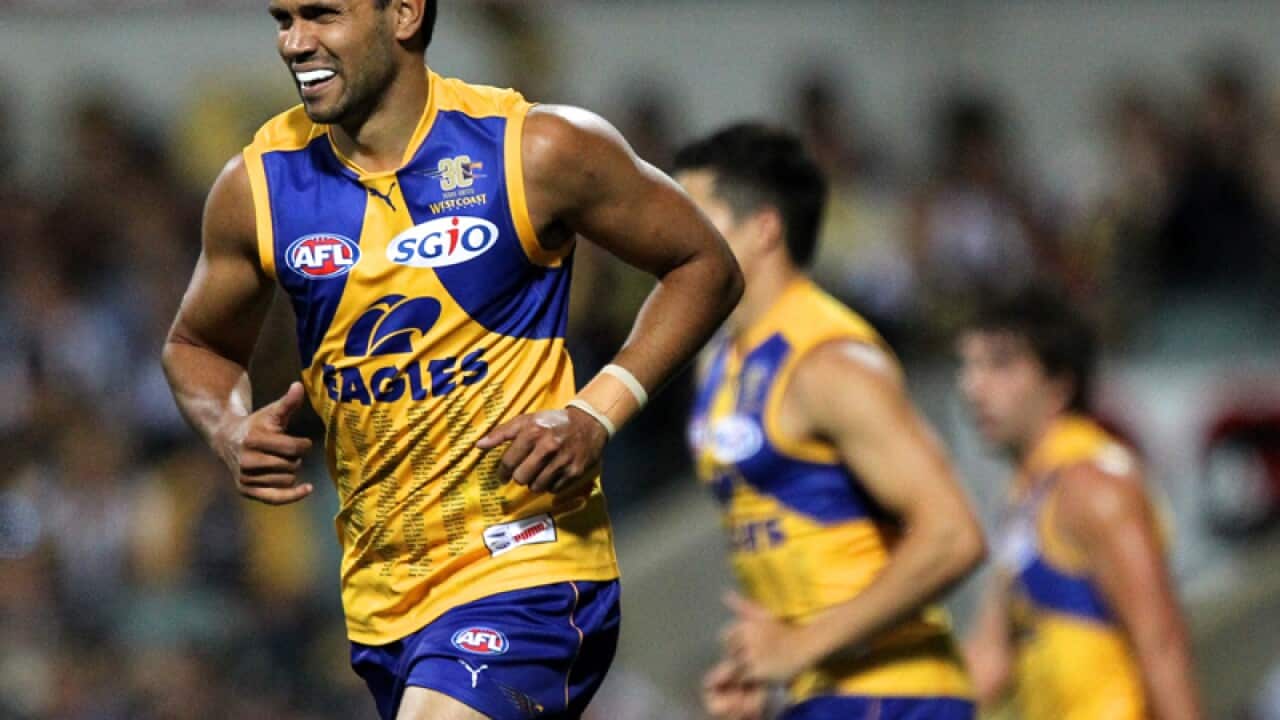 Josh Hill of the Eagles