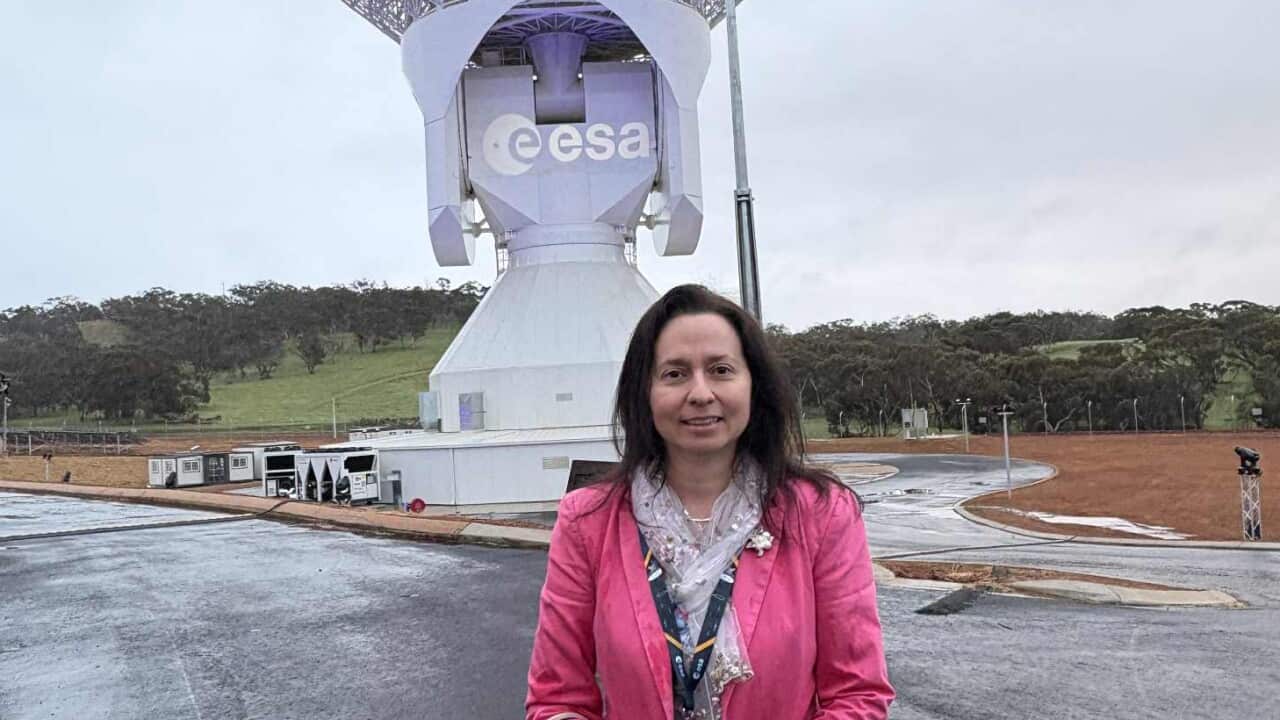 Η πρόξενος της Ελλάδας στη Πέρθη Ελένη Γεωργοπούλου, στον Ευρωπαϊκό Οργανισμό Διαστήματος, στο New Norcia της Δυτικής Αυστραλίας / Consulate of Greece in Perth