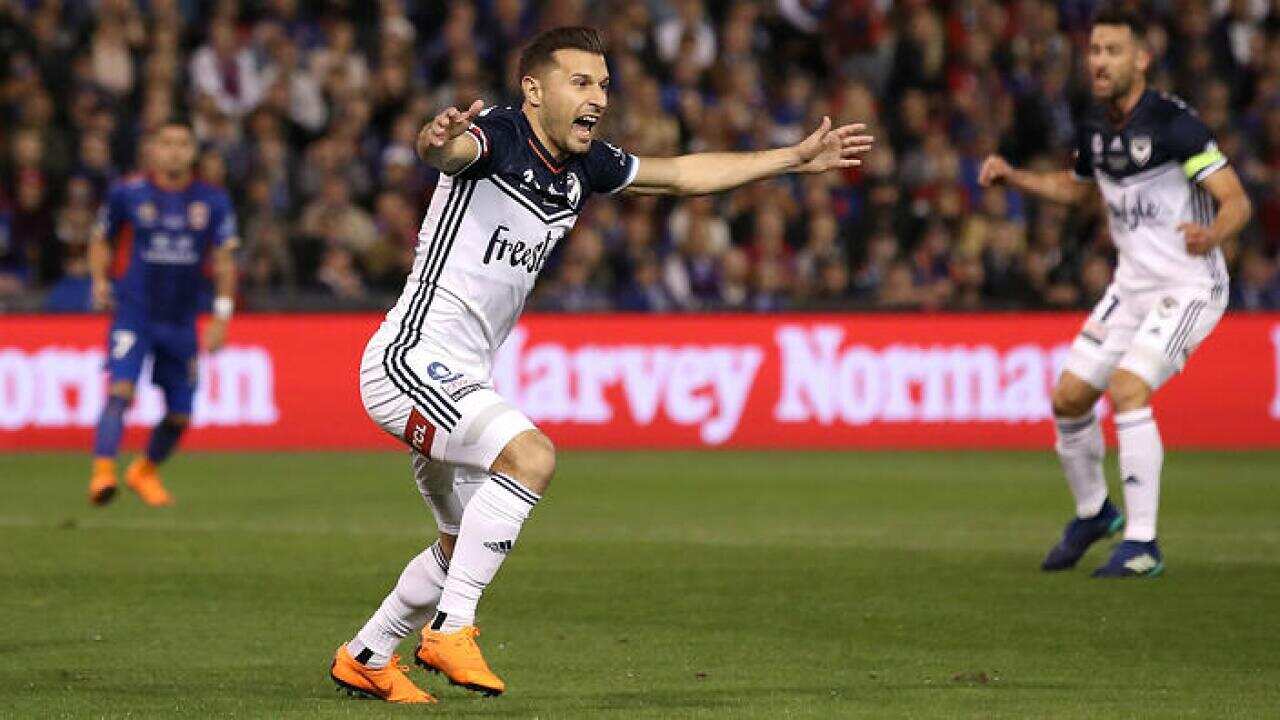 Kosta Barbarouses scored the only goal of the match in the ninth minute on Saturday to give Melbourne Victory a 1-0 victory over the Newcastle Jets and a record fourth Australian title.