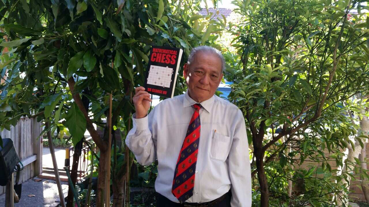 Prof Ho Van Hoa with Mathematical Chess